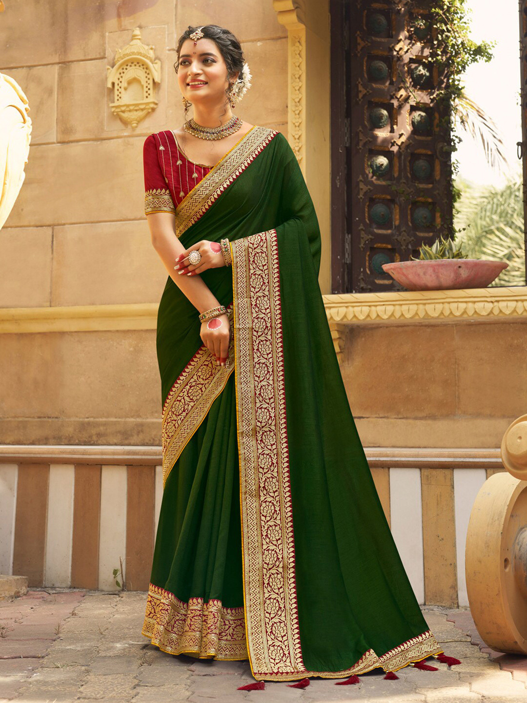 

Anouk Zari Woven Design Party Wear Saree, Green
