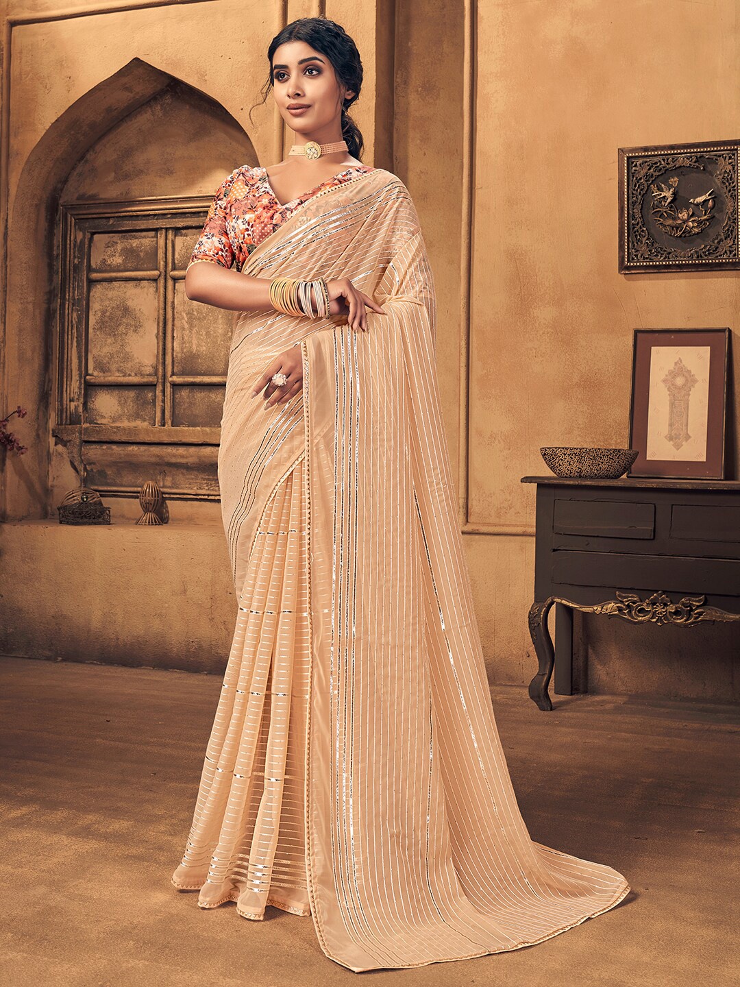 

Sunasi Embellished Gotta Patti Pure Georgette Saree, Beige