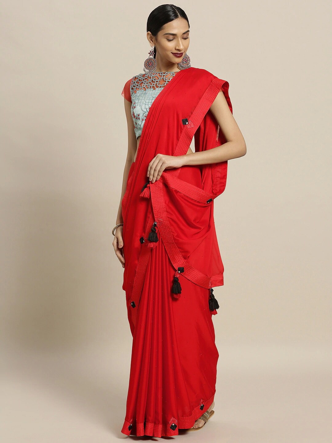 

Mitera Embroidered Border Saree, Red