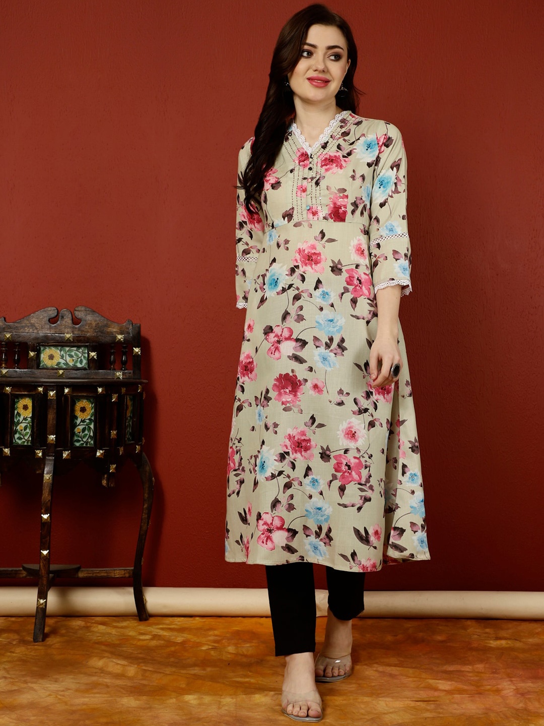 

Jaipur Kurti Floral Printed Digital Printed A-line Kurta, Green