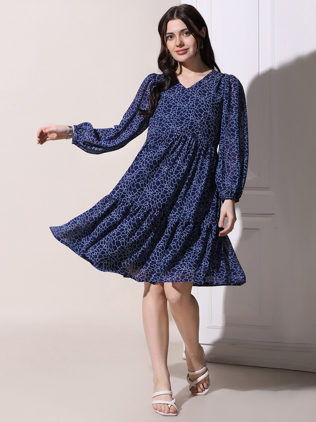 

FASHION DREAM Floral Printed Puff Sleeve Georgette Fit & Flare Dress, Blue
