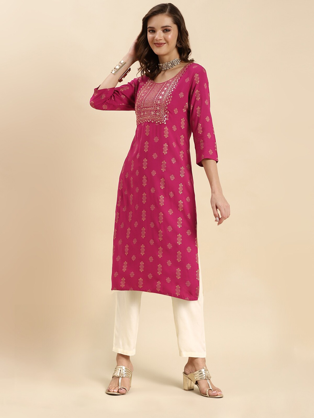 

Rangita Ethnic Motifs Printed Sequinned Kurta with Trousers, Pink