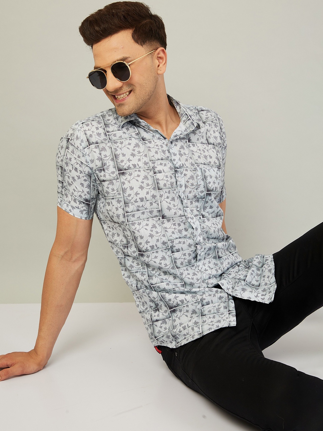 

LOUIS MONARCH Comfort Abstract Printed Slim Fit Cotton Casual Shirt, White