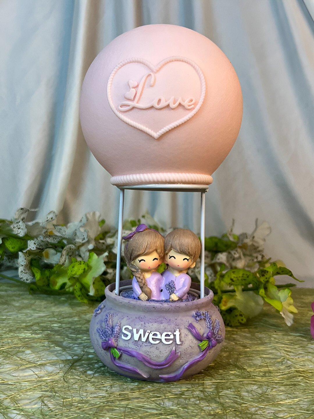 

Giftii Pink Figurine Showpiece