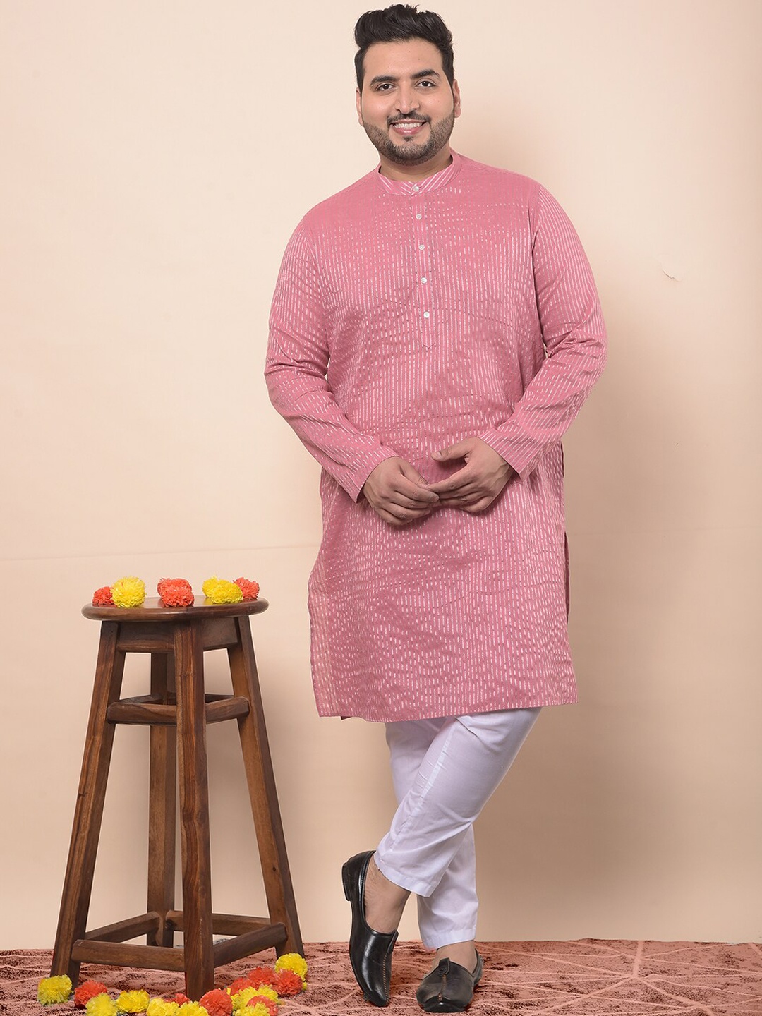

Sztori Plus Size Striped Regular Kurta with Pyjamas, Pink