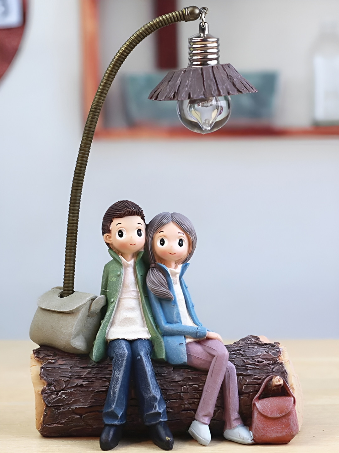 

Giftii Blue Figurine Showpiece