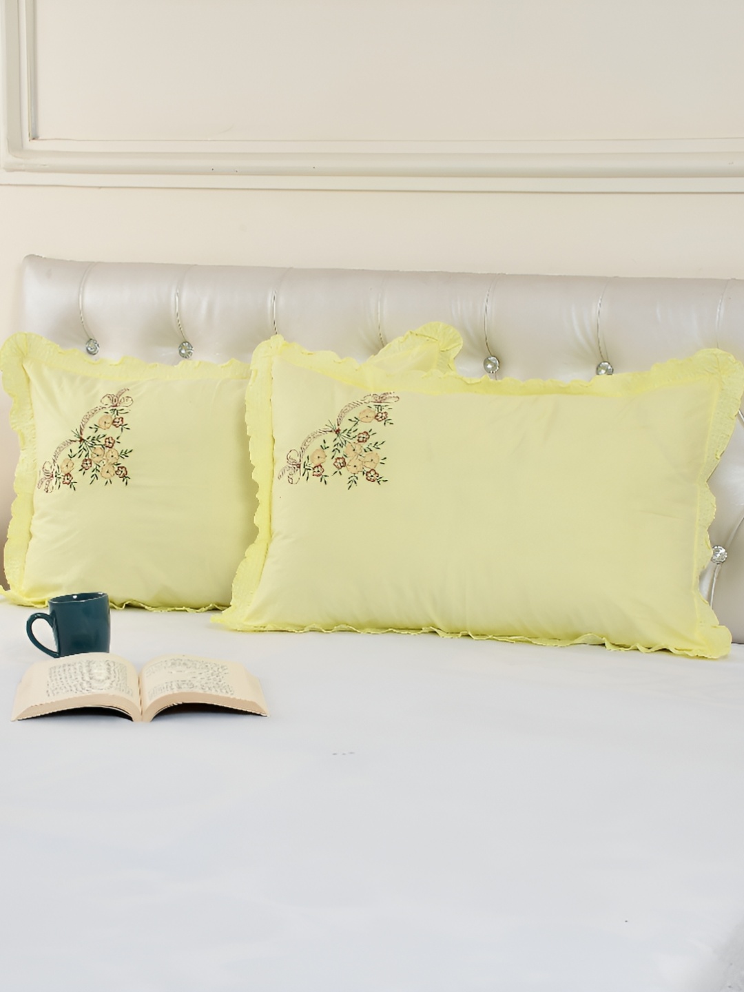 

ZESTURE Yellow 2 Pieces Embroidered Rectangle Cushion Covers