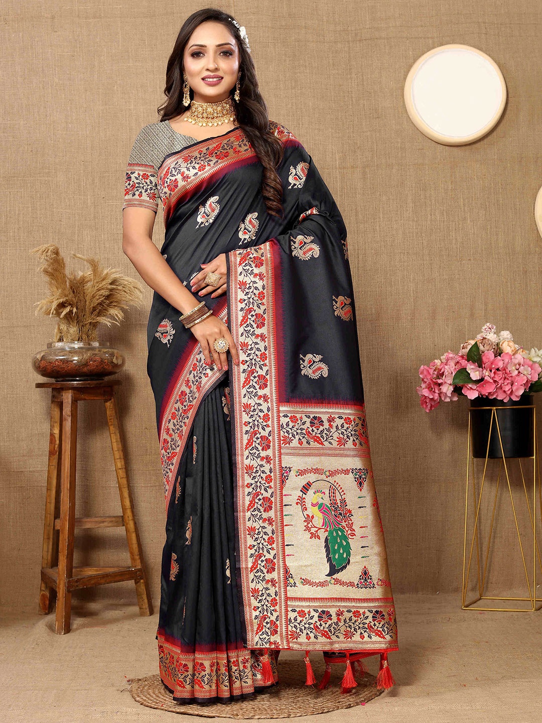 

PHEASANT Woven Design Zari Pure Silk Paithani Saree, Black