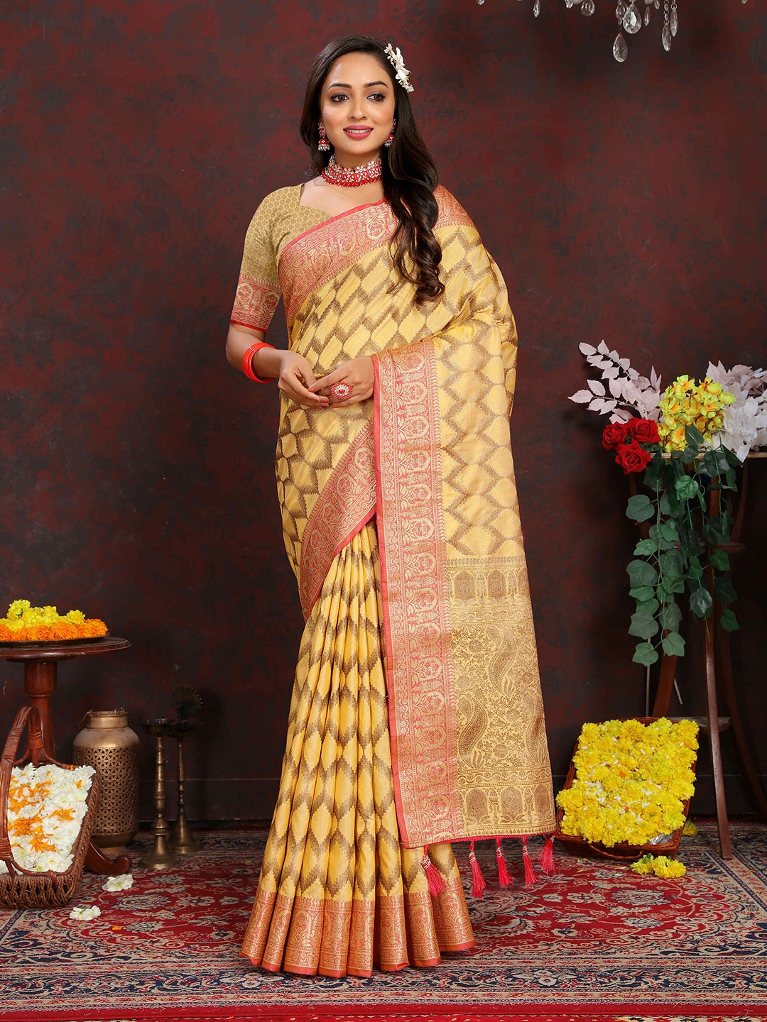 

PHEASANT Woven Design Zari Saree with Tassels, Yellow