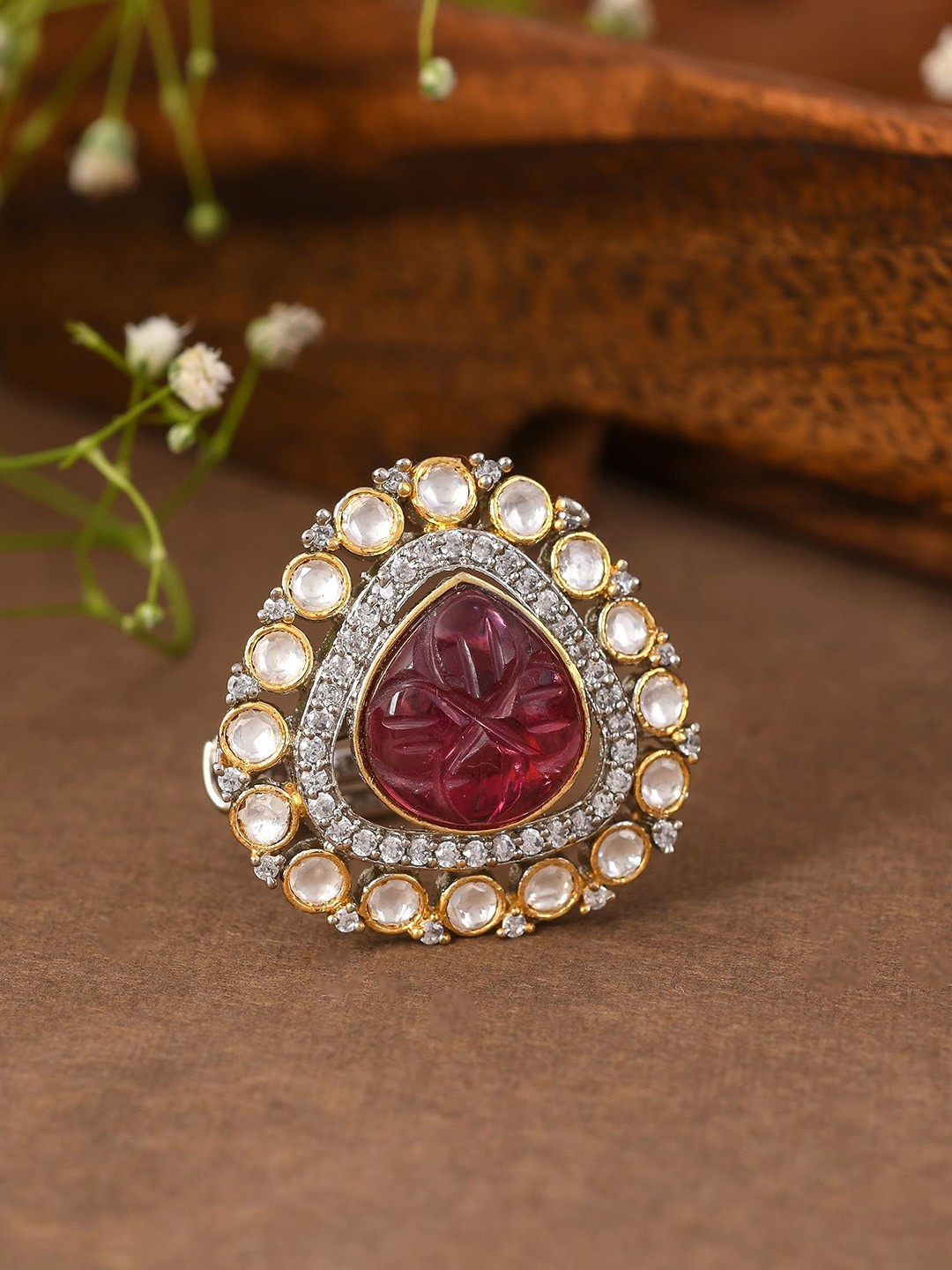 

Designbox Kundan & Cubic Zirconia -Studded Adjustable Finger Ring, Gold