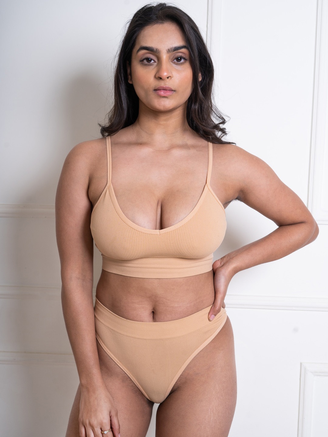 

Basiq Low Coverage Lingerie Set, Nude