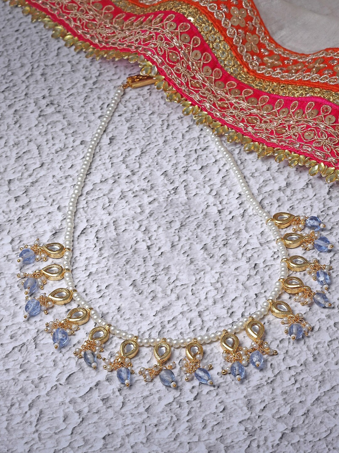 

DUGRISTYLE Gold-Plated Statement Necklace