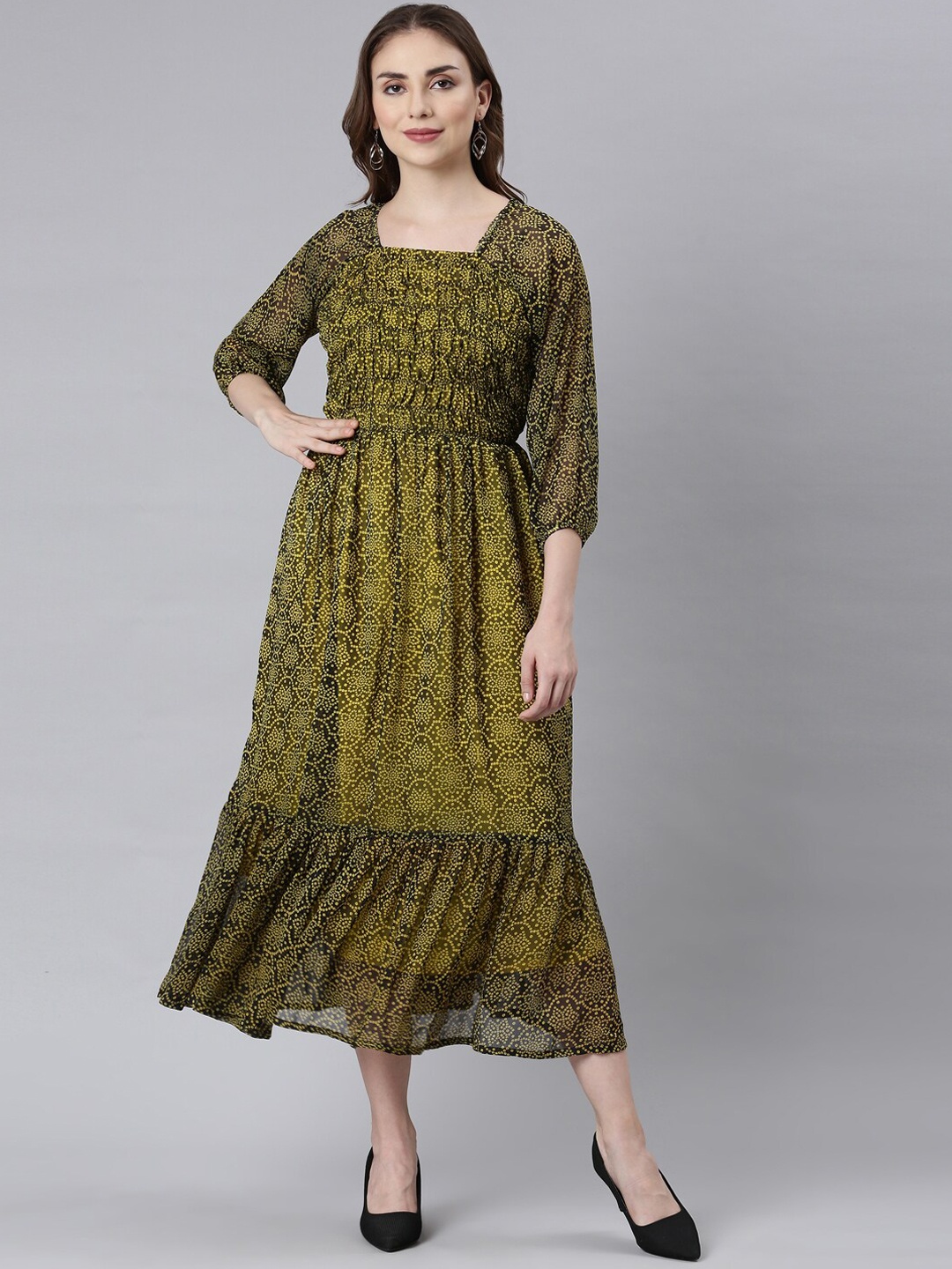 

Souchii Geometric Printed Square Neck Cuffed Sleeves Fit and Flare Midi Ethnic Dress, Green