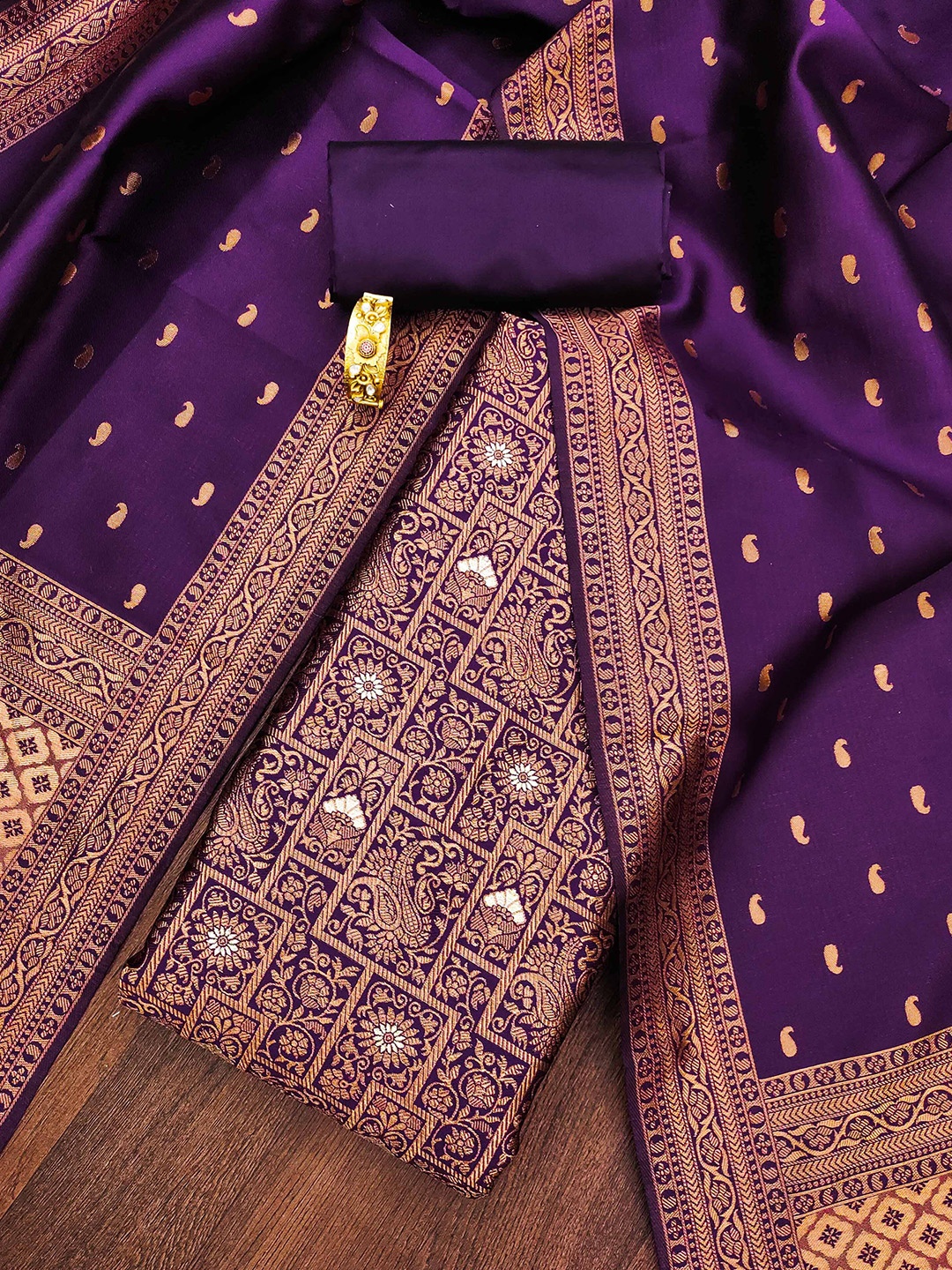 

SHADOW & SAINING Unstitched Dress Material, Burgundy