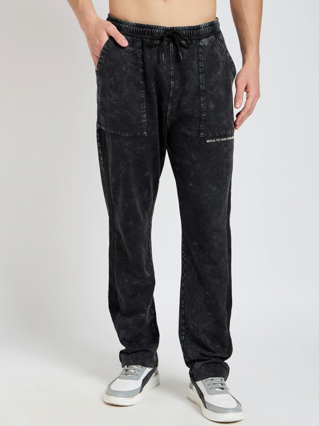 

EDRIO Men Pure Cotton Mid Rise Track Pants, Charcoal
