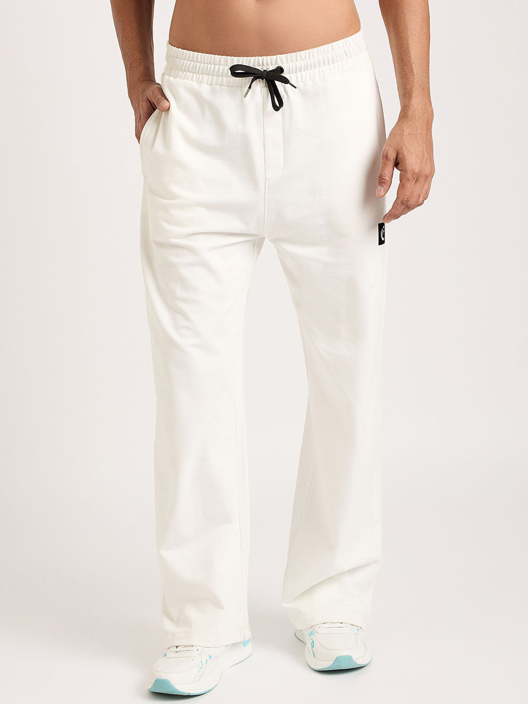 

EDRIO Men Pure Cotton Mid Rise Track Pants, White