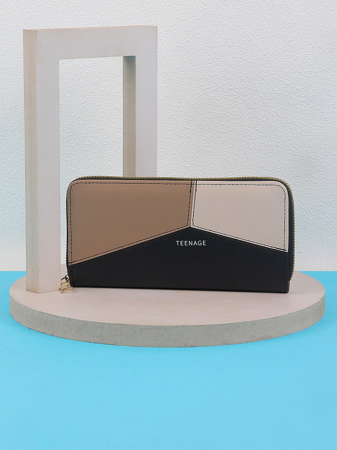 

WALKWAY by Metro Women Colourblocked Zip Around Wallet, Black