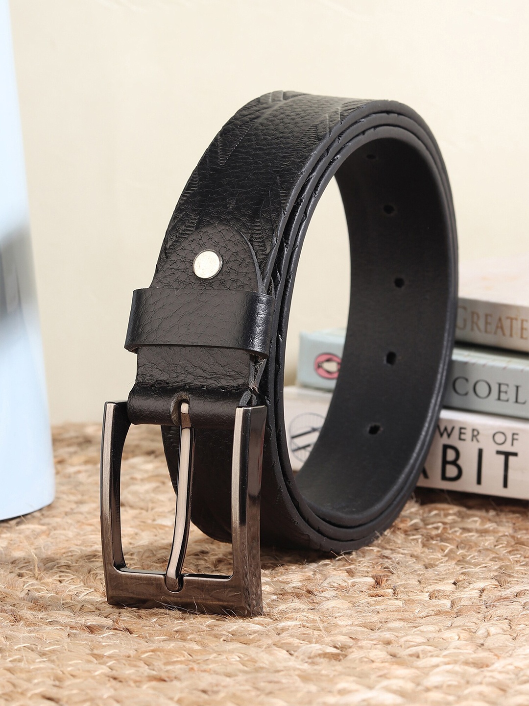 

HENEDA Men Textured Leather Belt, Black