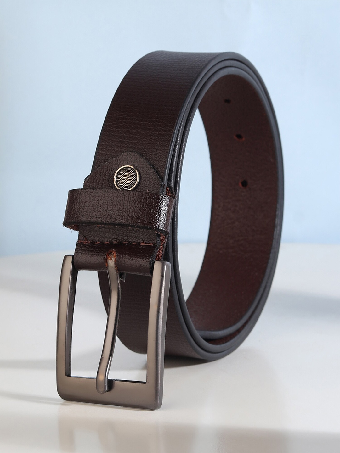 

HENEDA Men Textured Leather Belt, Brown