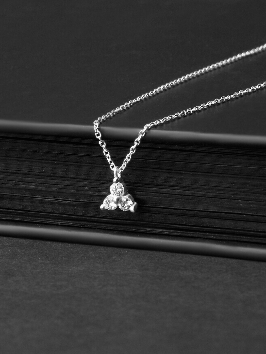 

Accessorize London 925 Sterling Silver Hallmark Cubic Zirconia Flower Pendant Necklace