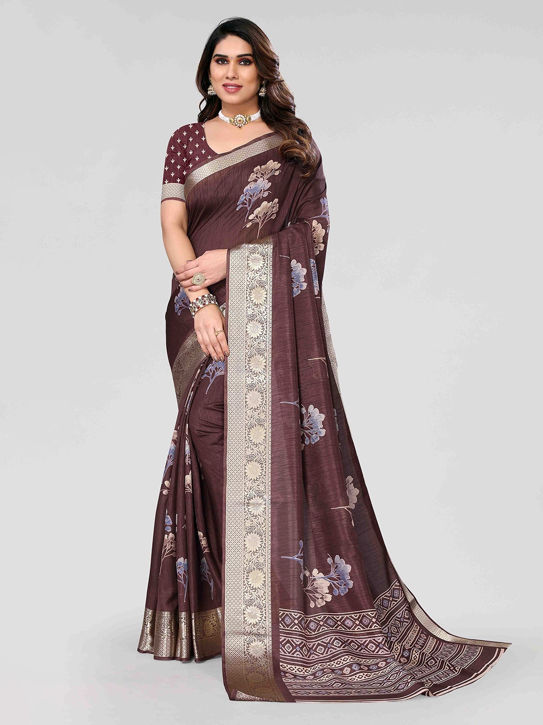 

HALFSAREE STUDIO Floral Printed Zari Saree, Green