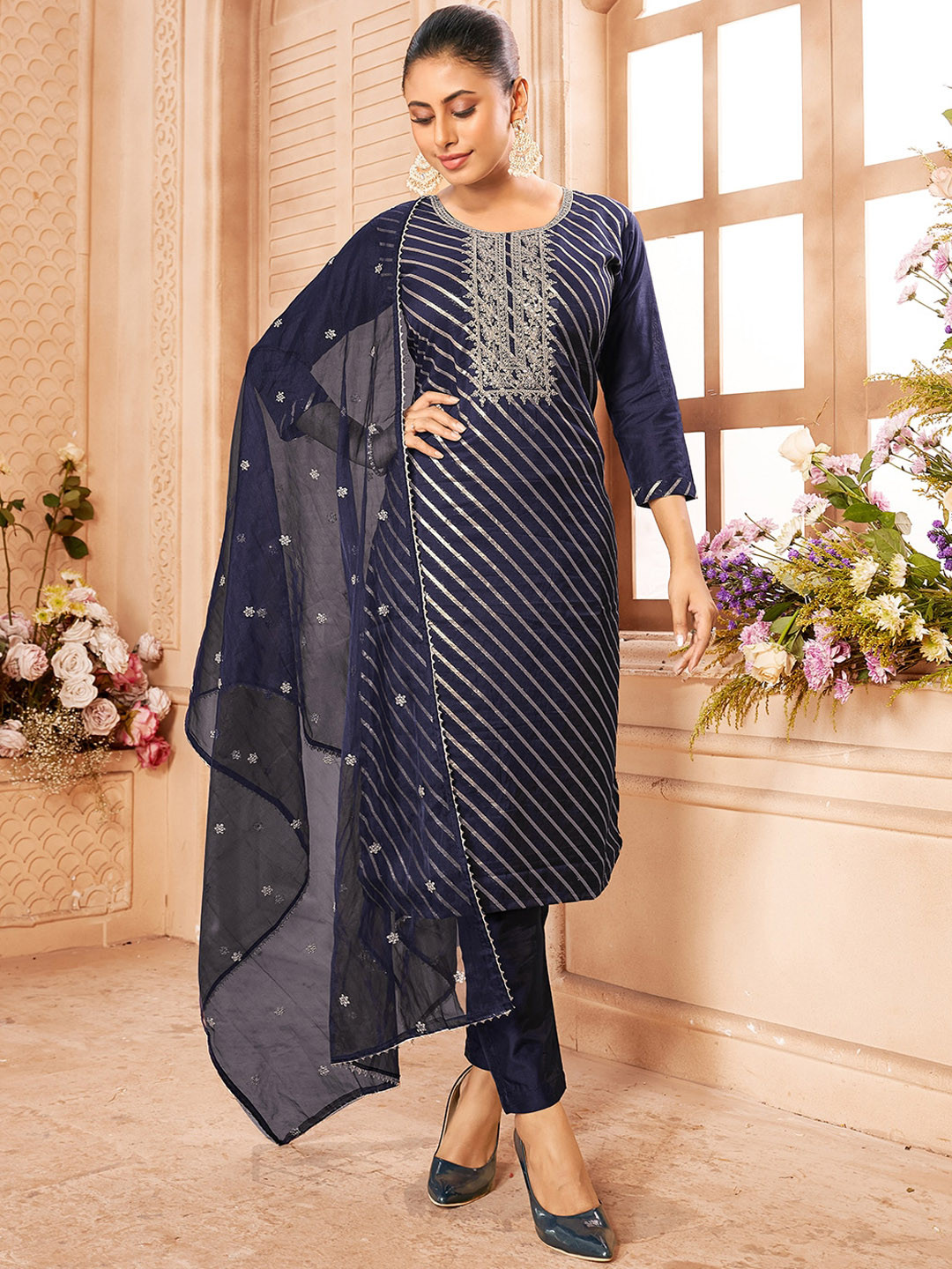 

Ishin Striped Regular Thread Work Straight Kurta With Trousers & Dupatta, Navy blue