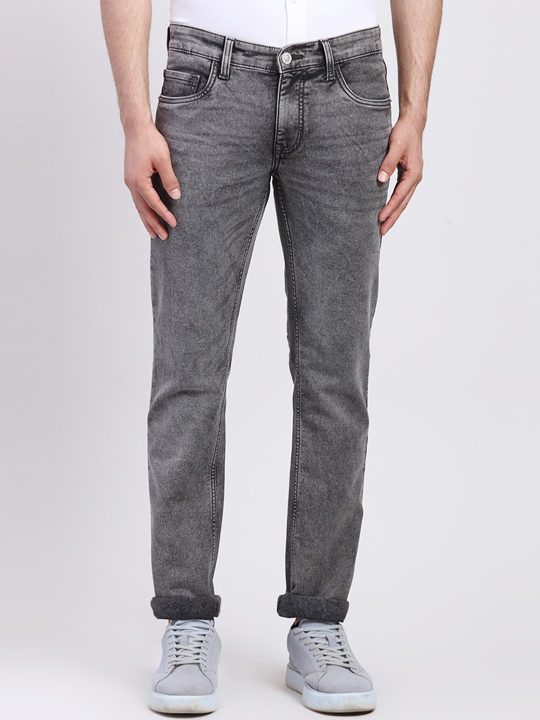 

ColorPlus Men Slim Fit Clean Look Heavy Fade Jeans, Grey