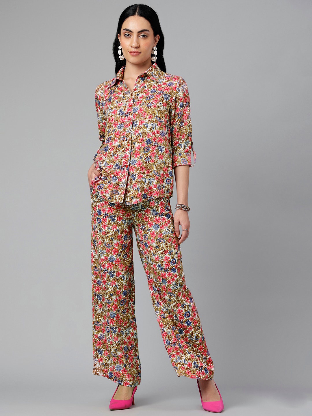 

I Love She Women Floral Printed Relaxed Straight Leg Straight Fit High-Rise Trousers, Red