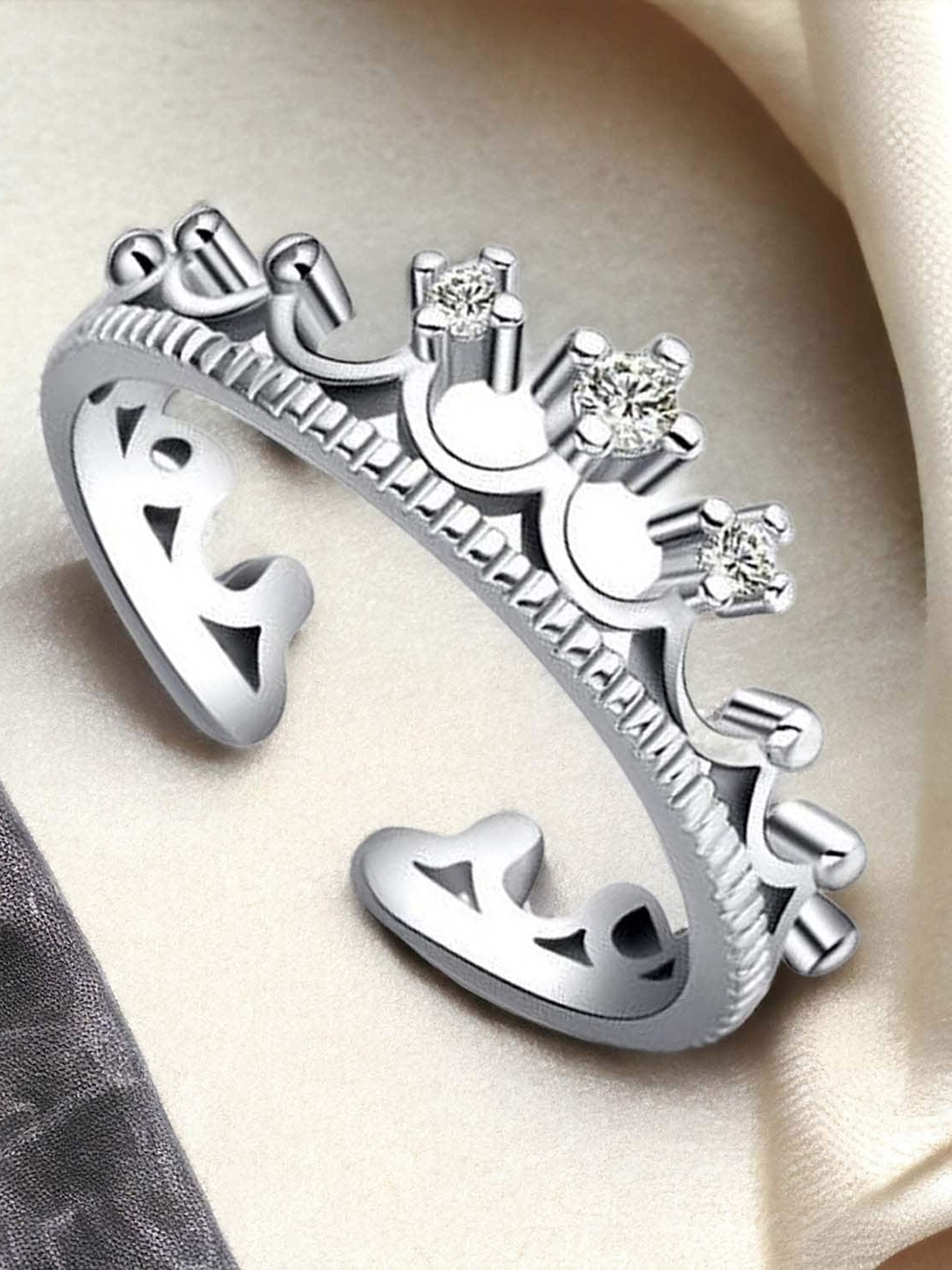 

Okos Rhodium-Plated Cubic Zirconia-Studded Princess Crown Adjustable Finger Ring, Silver