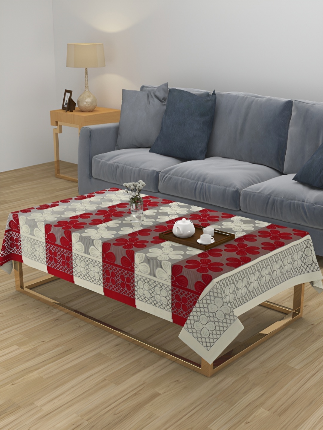 

ZESTURE Maroon 6-Seater Table Cover
