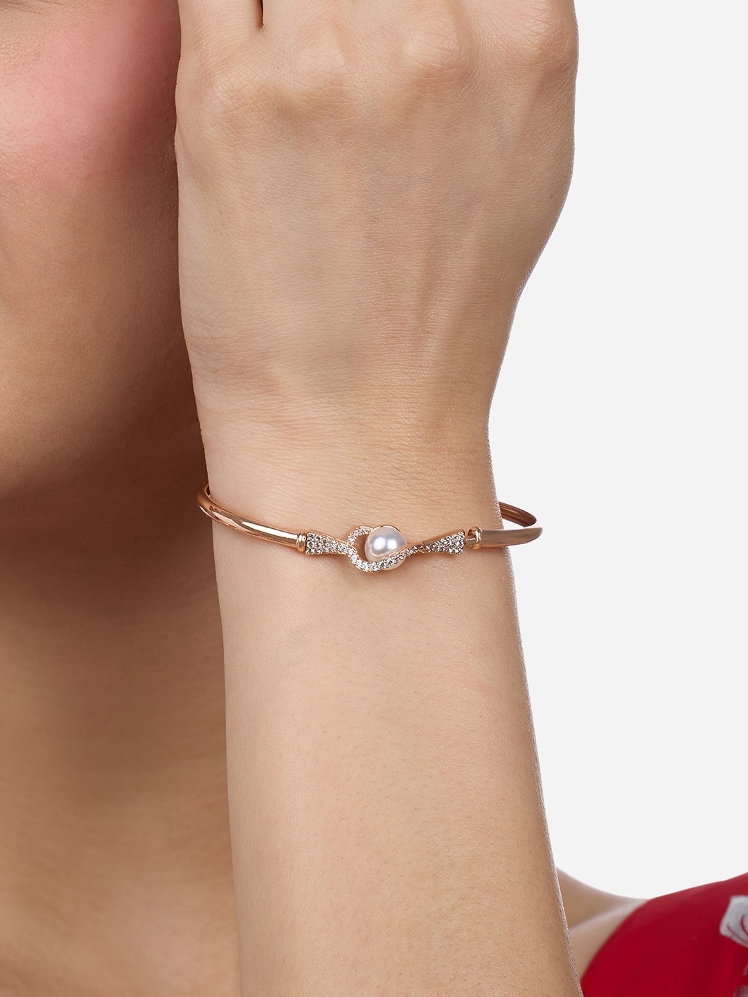 

Zaveri Pearls Rose Gold-Plated Cubic Zirconia Kada Bracelet