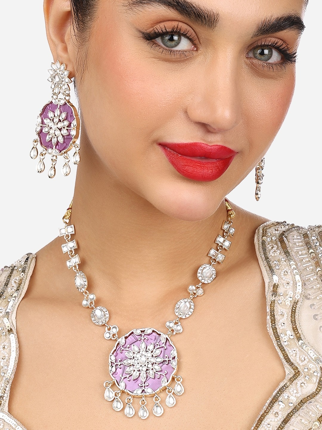 

Zaveri Pearls Gold-Plated Austrian Diamonds Stone-studded Jewellery Set