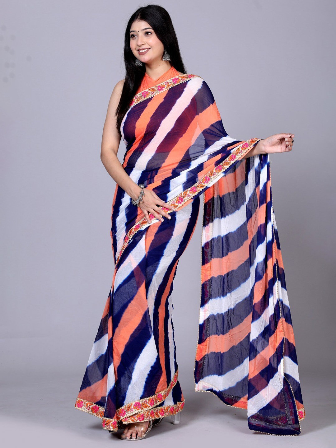 

VL SAREES Leheriya Printed Pure Chiffon Block Print Saree, Navy blue