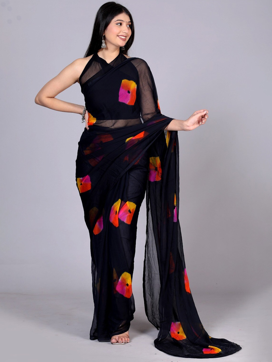 

VL SAREES Bandhani Printed Pure Chiffon Bandhani Saree, Black