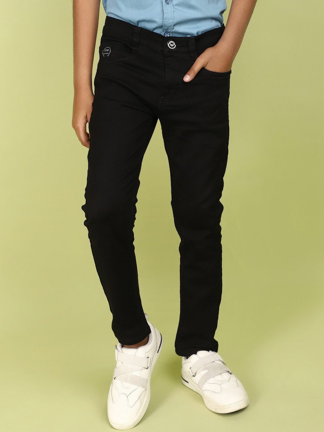 

V-Mart Boys Mid Rise Cotton Trousers, Black