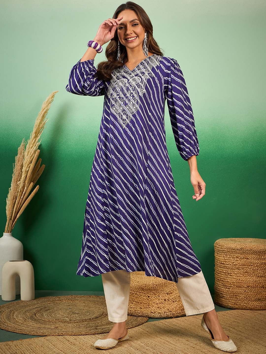 

Sangria Striped Embroidered V-Neck Straight Kurta, Blue