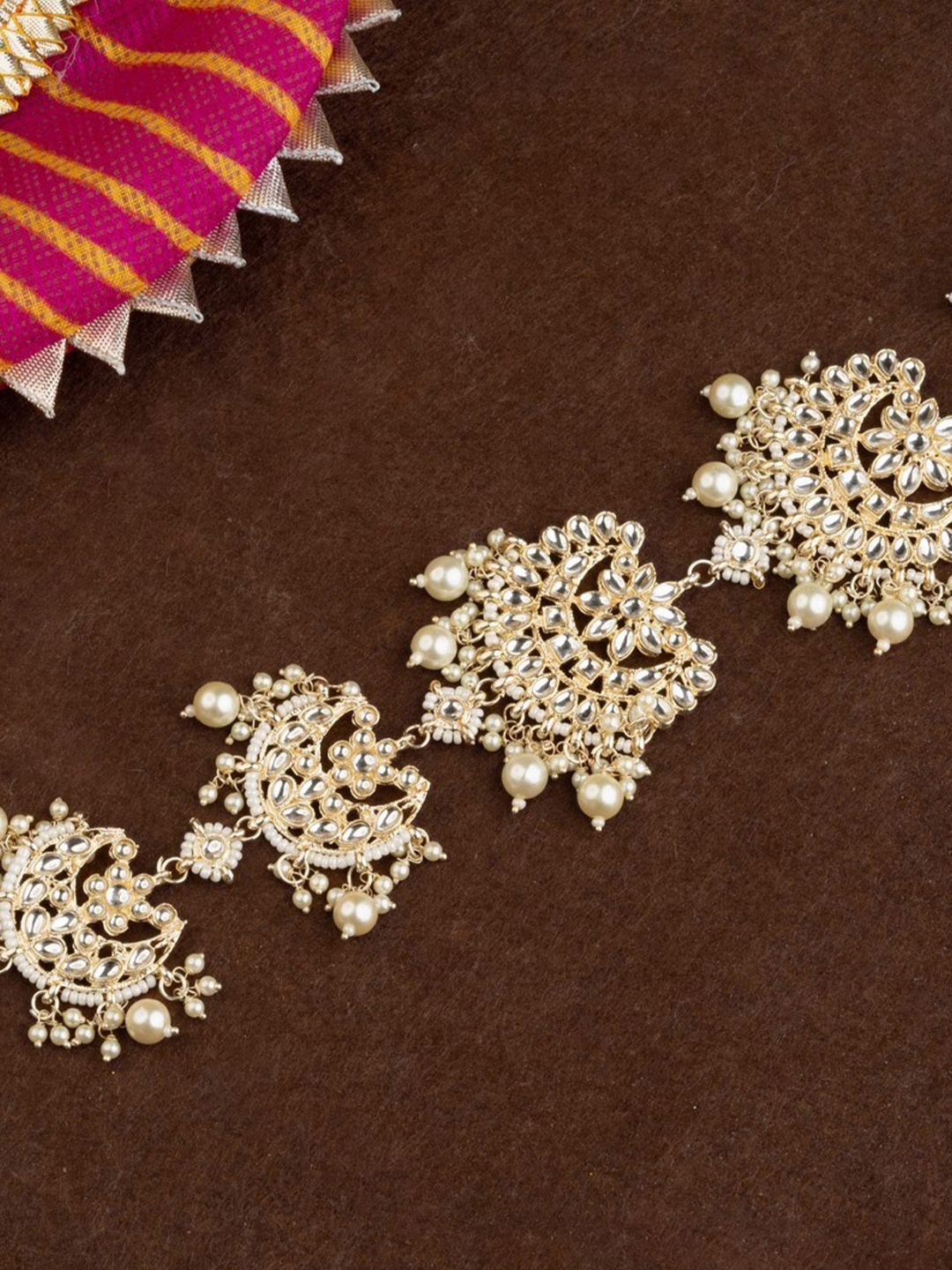 

Mirraw Gold-Plated Kundan Studded & Beaded Head Jewellery