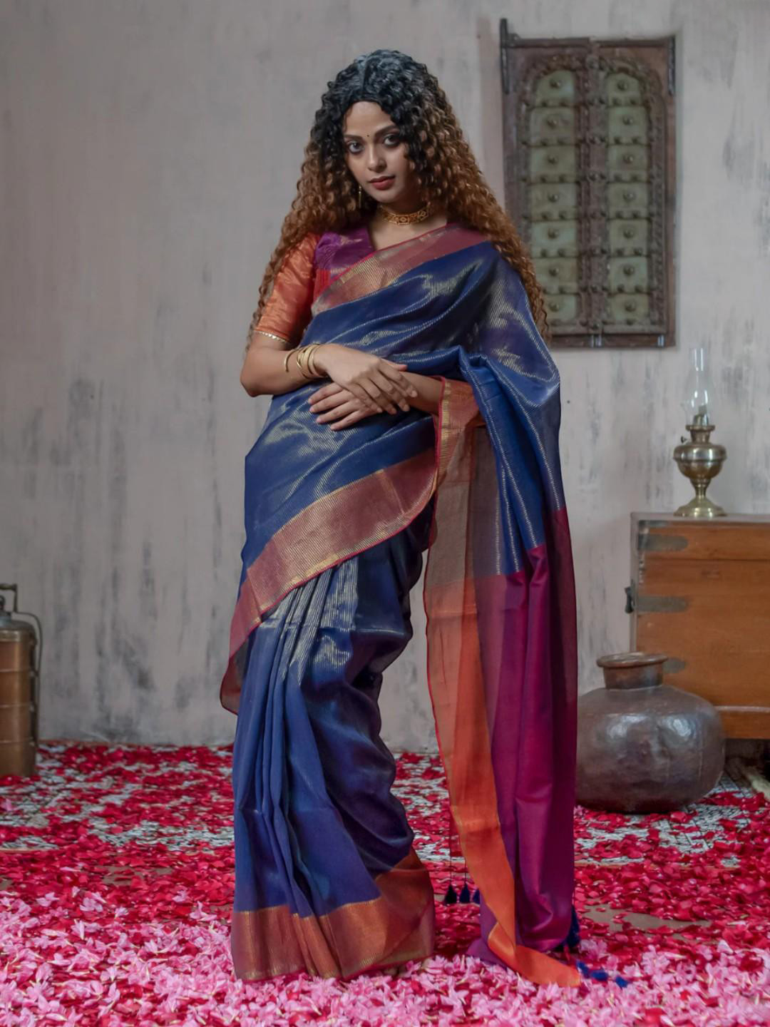 

Suta Striped Zari Saree, Blue