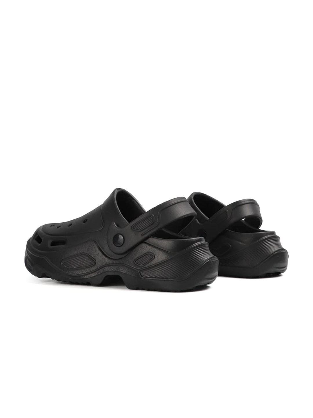 

SPIFFERS Men Self Design Clogs, Black