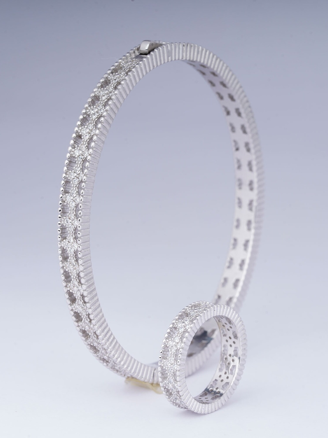 

925 SILLER Rhodium-Plated Cubic Zirconia Studded Bangle-Style Bracelet, Silver