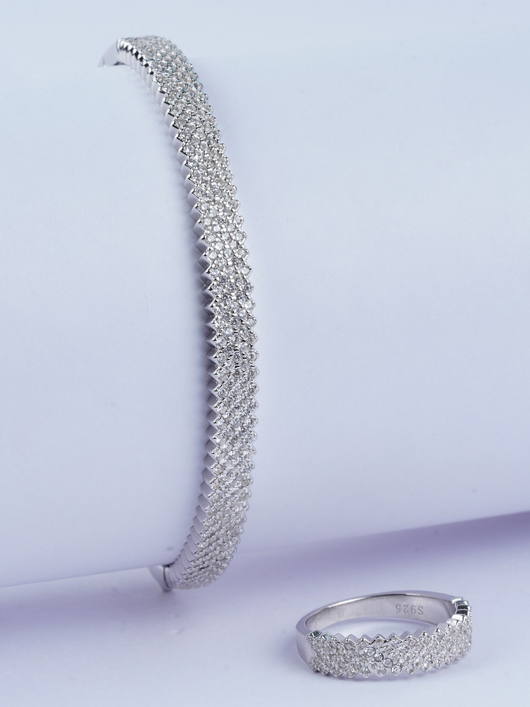 

925 SILLER Rhodium-Plated Cubic Zirconia Studded Bangle-Style Bracelet, Silver