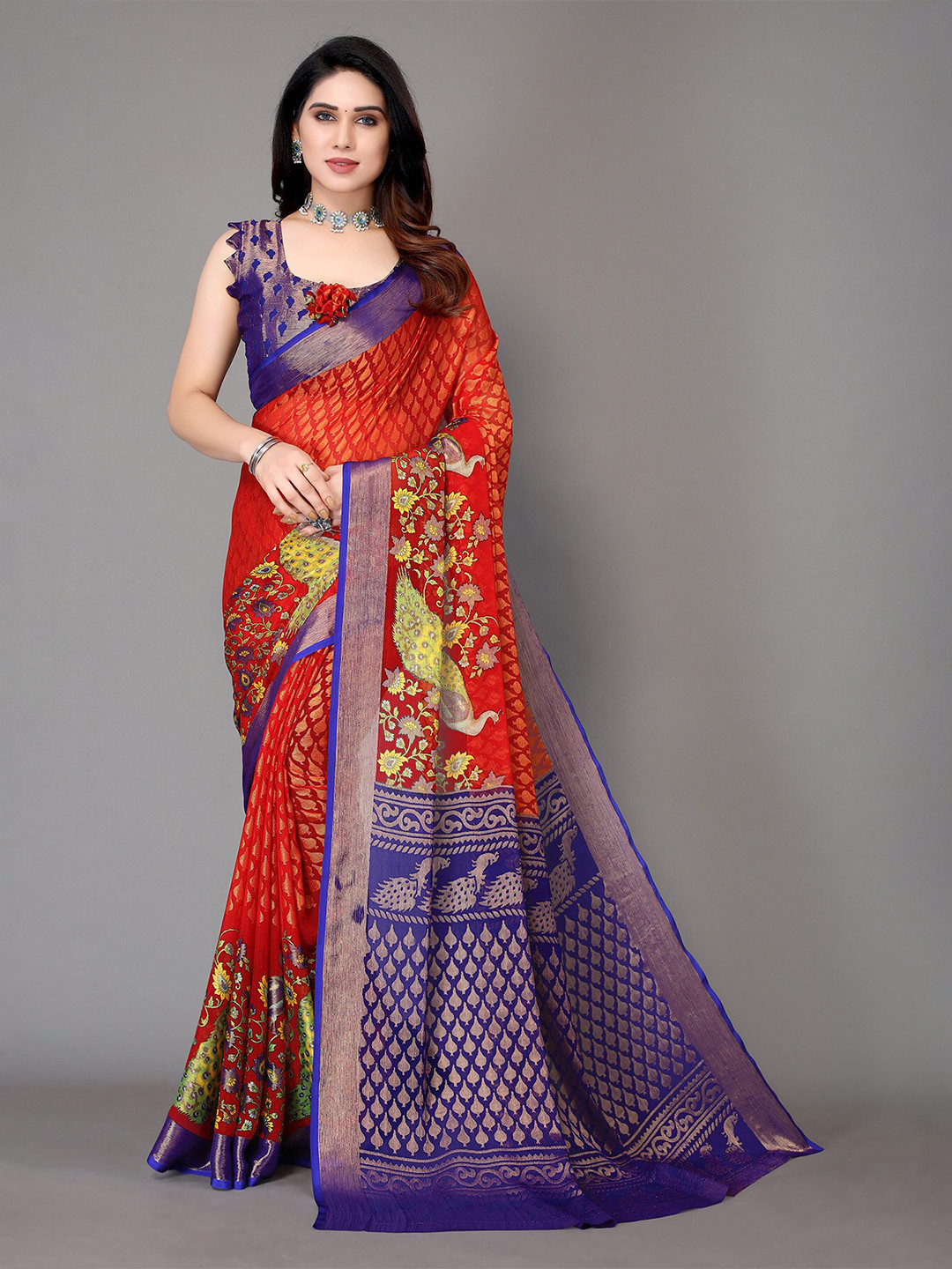 

HALFSAREE STUDIO Floral Printed Zari Saree, Red