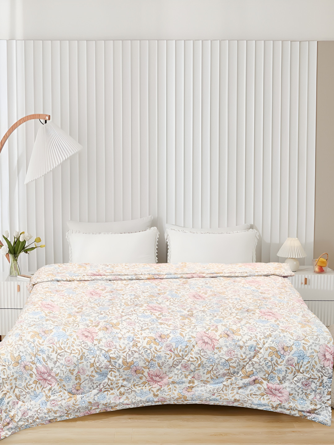 

Supreme Home Collective Beige AC Room 300 GSM Double Bed Comforter