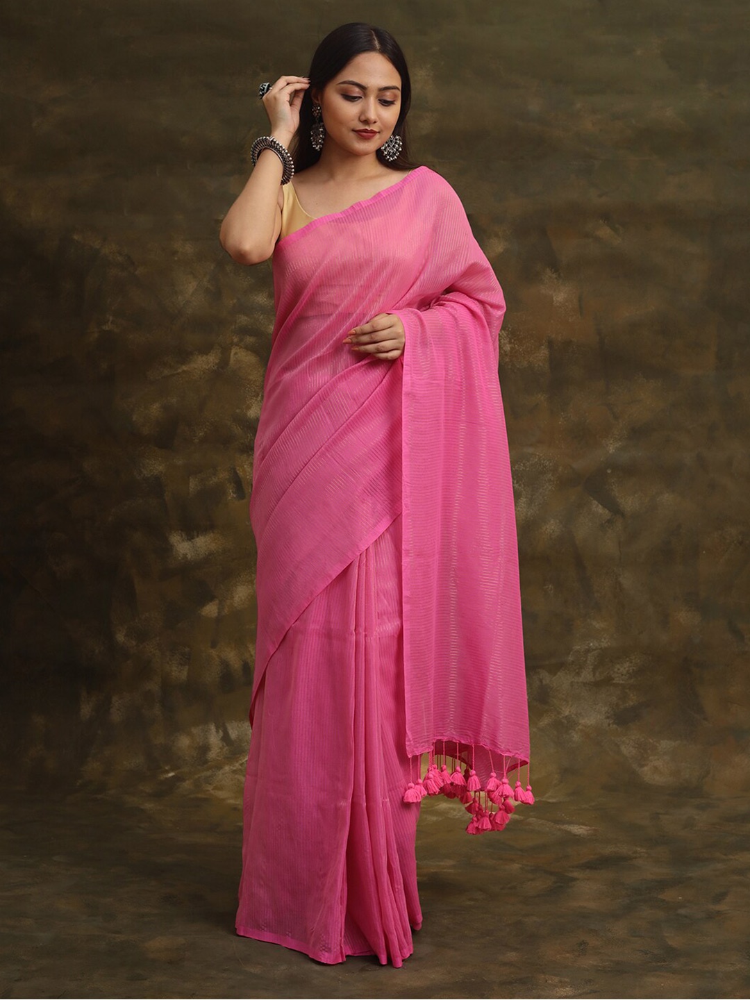 

TEEJH Woven Design Zari Pure Cotton Murshidabad silk Saree, Pink