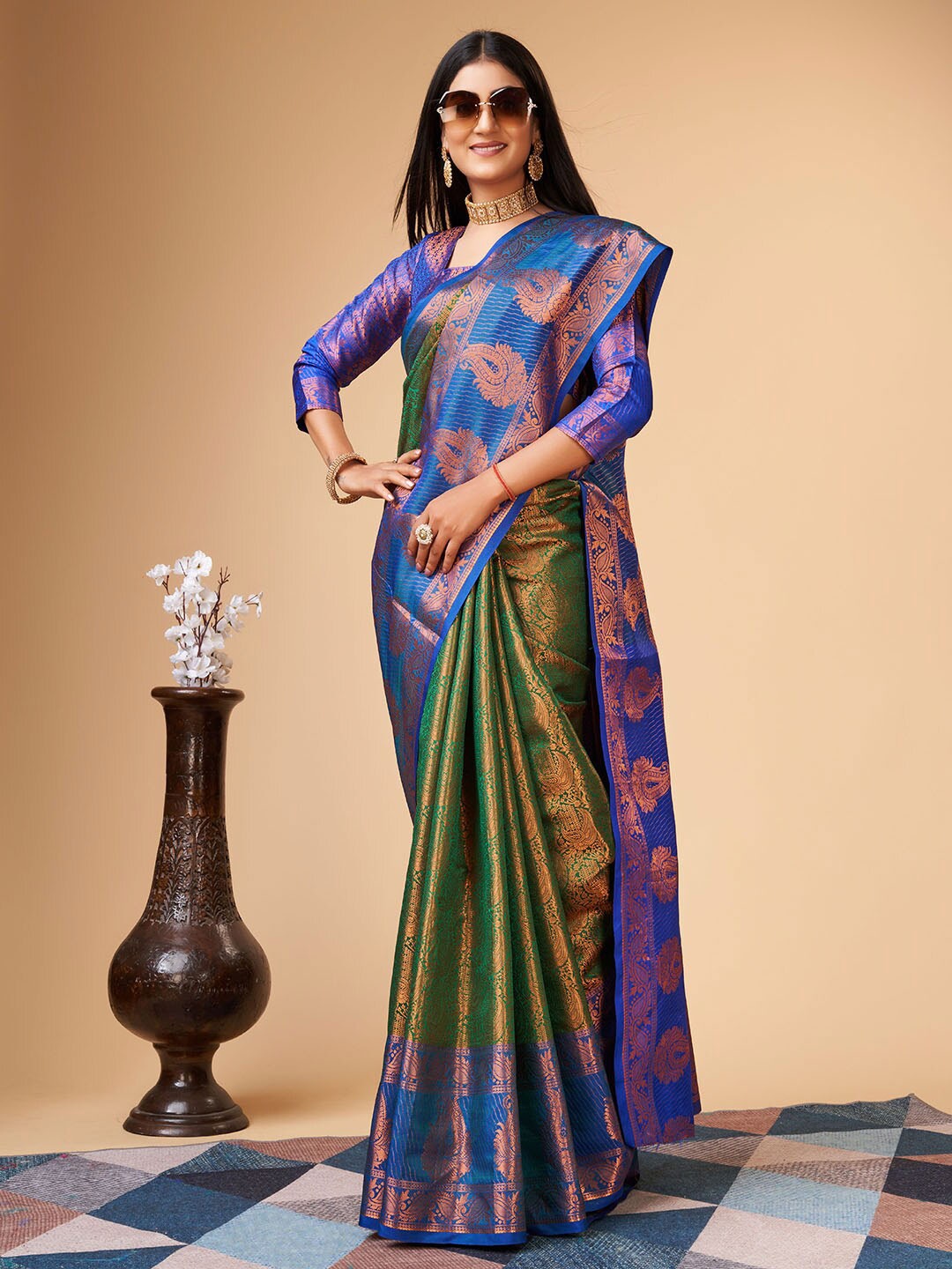 

MARGI DESIGNERS Woven Design Zari Pure Silk Banarasi Saree, Green