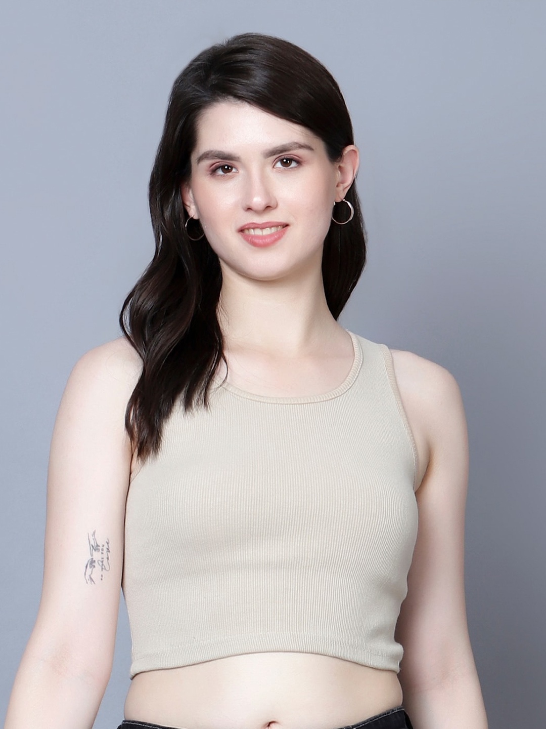 

Fashion And Youth Sleeveless Fitted Crop Top, Beige