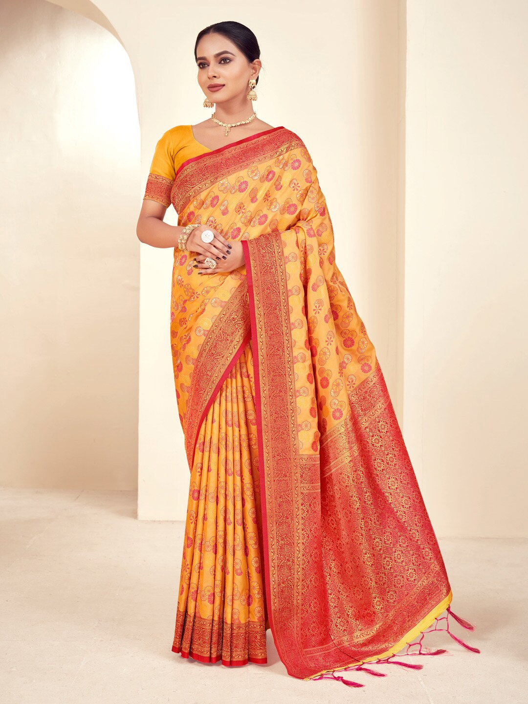 

SANGAM PRINTS Floral Woven Design Zari Saree, Mustard