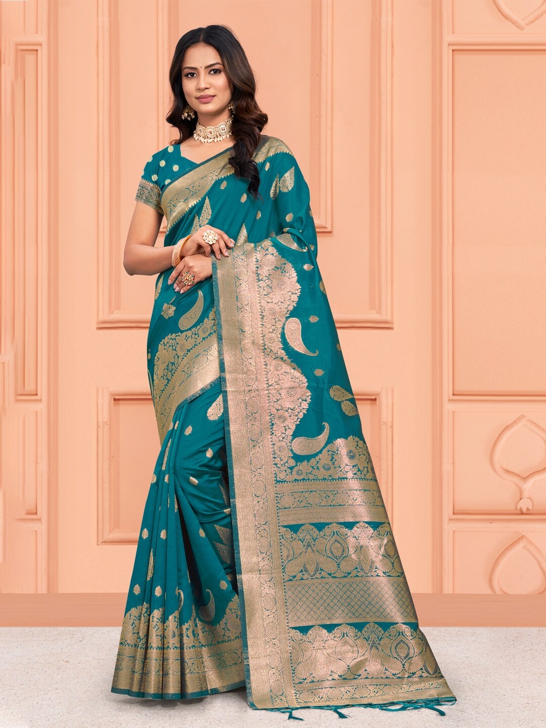 

SANGAM PRINTS Ethnic Motifs Woven Design Zari Saree, Sea green