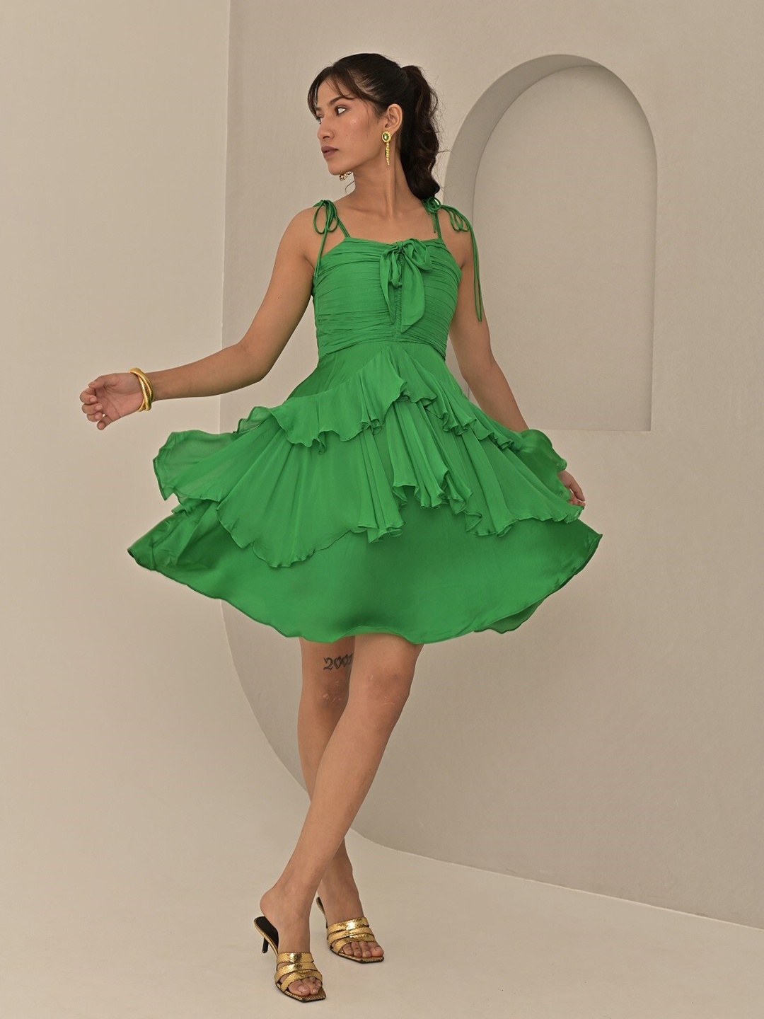 

MISSY Shoulder Strap Satin Tiered Modal Fit & Flare Dress, Green