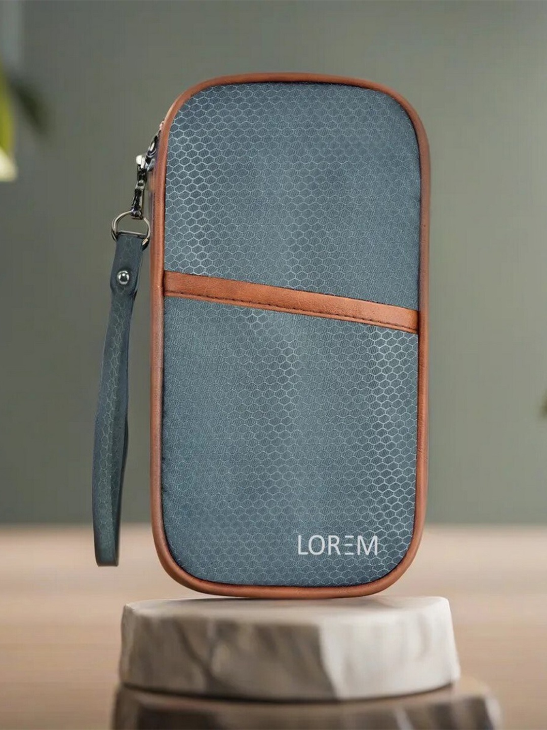 

LOREM Textured Passport Holder, Grey